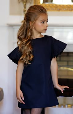 ALALOSHA: VOGUE ENFANTS: Must Have of the Day: Classy and timeless appeal with Amelie et Sophie luxury high-end kidswear brand Girl Dress Patterns, Navy Dress, Amelie