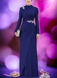 Our dress is made of 95% polyester, 5% elastane fabric. It is a lined dress. Product dimensions in the picture: size 40, bust 94 cm, waist 76 cm, hips 102 cm. The front of the dress is 160 cm Modest Soiree Dresses, Wedding Dress Islamic, Dress Nikah, Abaya For Women, Islamic Modest Fashion, Islamic Fashion Dresses, Dress Islamic, Women Party Dress, Hijab Dress Party