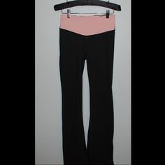 Bnwt Victoria’s Secret Sport Yoga Pants. Pale Pink And Black Color Block Yogi’s Featuring Back Hip Pocket Pink Stretch Wide Leg Leggings, Fitted Pink Pants With Elastic Waistband, Pink Athleisure Trousers, Pink Fitted Pants For Loungewear, Fitted Pink Loungewear Pants, Fitted Pink Pants For Loungewear, Pink Sporty Full-length Bottoms, Pink Yoga Pants With Elastic Waistband, Pink Fitted Yoga Pants With Elastic Waistband