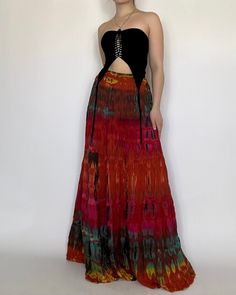 Beautiful tie dye maxi skirt in dark green. Each one of these skirts is slightly unique due to handmade nature. Waist stretches from 24’ to 31’ comfortably Measurements: Inseam: 35’ Waist: 24’ to 31’ Tie Dye Skirt Outfit, Red Maxi Skirt Outfit, Red Maxi Skirt, Tie Dye Maxi Skirt, Tie Dye Hippie, Waist Stretches, Hippie Skirts, Maxi Skirt Outfits, Free Bird