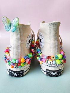 This Charm Necklaces item by MadebyStarlightshine has 3105 favorites from Etsy shoppers. Ships from Brazil. Listed on Apr 24, 2024 Beaded Shoe Charm, Shoe Chain, Beaded Shoes, Y2k Jewelry, Pretty Designs, Rainbow Beads, Charm Necklaces, Pony Beads, Shoe Charms