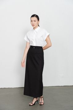 This skirt brings sophisticated style to your wardrobe. Crafted from a durable wool blend, this ankle length skirt offers timeless style for any occasion. With sleek, clean lines and smart welt pockets, this skirt ensures a polished look with unbeatable comfort. Lined Workwear Pencil Skirt, Full Length Lined Pencil Skirt For Work, Elegant Fitted Maxi Skirt For Work, Classic Lined Maxi Skirt For Work, Classic Lined Maxi Skirt For Formal Occasions, Classic Fitted Maxi Skirt For Formal Occasions, Classic Formal Maxi Skirt With Lining, Fitted Maxi Skirt For Workwear, Classic Formal Lined Maxi Skirt