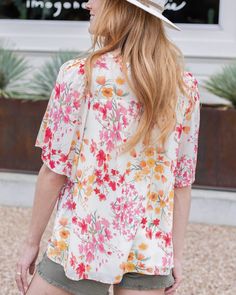 Floral Brooklyn Flowy Blouse | Floral Flowy Blouse Simply stunning! The Brooklyn Flowy Blouse is springtime perfection with a custom designed, watercolor floral , and loose, flowy sleeves to keep your look classic and breezy. From Easter to Mother’s day to simply elevating your everyday, this floral flowy blouse is sure to brighten your spring. Why you’ll love it: Flowy boho style blouse with beautiful, custom watercolor floral print Features feminine touches like the longer sleeves, high neckli How To Be Graceful, Babydoll Blouse, Grace And Lace, Watercolor Floral Print, Flowy Sleeves, Flowy Blouse, Style Blouse, Curvy Dress, Custom Watercolor