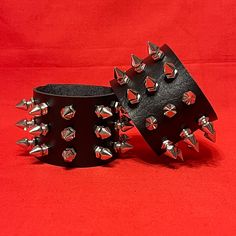 3 row spiked adjustable wristband Sold individually - adjustable snap closure Please review images, the item you see is the item you will receive. Comes from a smoke and pet free environment Spike Accessories, Alyssa Aesthetic, Spikes Fashion, Goth Pants, Emo Accessories, Gothic Bracelet, Kei Visual, Goth Accessories, Mode Punk