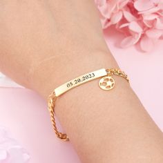 Material: Copper. Color: Gold. Necklcae Chain Length: 14",16",18",20",22". Process: Gold plated. Recipient: Woman, Mom, Wife, Girl Friend, Children, Family. Product Type: Personalized Jewelry. Gift Type: Set. Occasions: Valentine's Day, Mother's Day, Christmas, Birthday, etc. Jewelry Type: Name Necklace, Name Bracelet. Brand: Silviax Jewelry. Item:2023S0029. Gold Engraved Metal Charm Bracelet, Engraved Gold Metal Charm Bracelet, Gold Stainless Steel Name Bracelet For Mother's Day, Gold Engraved Stainless Steel Charm Bracelet, Gold Stainless Steel Engraved Charm Bracelet, Gold Engraved Charm Bracelet For Mother's Day, Gold Metal Bracelets For Birthday, Gold Bracelets For Birthday, Gold Metal Birthday Bracelets