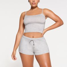 Casual Gray Crop Top With Built-in Bra, Bra Friendly Crop Top Tank For Loungewear, Adjustable Straps Solid Sports Bra For Loungewear, Solid Color Adjustable Straps Sports Bra For Loungewear, Cropped Loungewear Crop Top With Built-in Bra, Seamless Solid Color Crop Top For Loungewear, Cropped Sports Bra With Built-in Support For Loungewear, Cropped Sports Bra With Built-in Bra For Loungewear, Bra Friendly Cami Crop Top For Loungewear