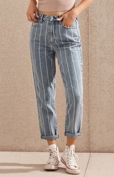 Mom Cut, Trendy Swimwear, Outfit Jeans, Striped Jeans, Cute Jeans, Moda Vintage, Hijab Style, Inspiration Mode