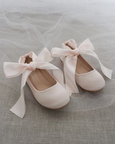 Blush Pink Shoes, Simple Chic Style, Satin Ballet Flats, Mary Jane Ballet Flats, Flower Girl Shoes, Glitter Flats, Nude Shoes, Bridesmaid Shoes, Satin Flowers