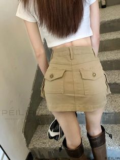 Peilia - Vintage High-Waisted Denim Skirt with Khaki Workwear Design - Ensures Modesty and Accentuates your Figure Y2k Mujer, Slim Fit Skirts, High Waisted Denim Skirt, Shorts Skirt, Summer Bodycon Dress, Skirt Y2k, Vintage Girl, Work Skirts, Half Skirt