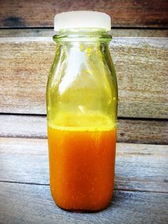 A Recipe for Turmeric Juice: A Powerful Healing Beverage Turmeric Juice, Anti Dieting, Health Drink, Healing Herbs, Kefir, Frappe, Natural Medicine, Juicing Recipes, Kombucha