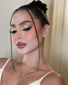 Editorial Make-up, Makeup Kawaii, Maquillage Yeux Cut Crease, Make Up Designs, Maquillage On Fleek, Mekap Mata, Smink Inspiration, Dope Makeup, Beauty Make-up