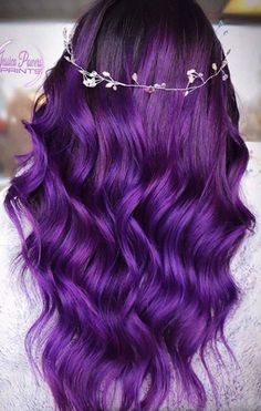 Cute Purple Hair Dye Ideas, Light Purple Hair Dye, Galaxy Hair Color, Bright Purple Hair, Exotic Hair Color, Gemini Hair, Light Purple Hair, Exotic Hairstyles, Purple Ombre Hair