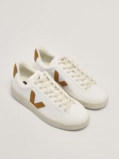 Sneakers Sneaker from VejaComposition: 100 Le Gucci Pumps, Expensive Handbags, Margiela Shoes, Veja Sneakers, Burberry Hat, Golden Goose Sneakers, Golden Goose Shoes, Sneaker Brands, Sneaker Shopping