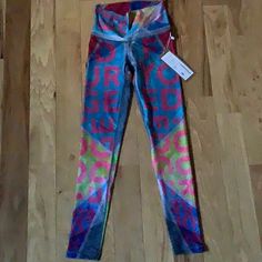 These Are A Retired, Hard To Find Print. Bold Colors With “Find Your Edge” Written Throughout. Bright Leggings, Rainbow Leggings, Athleisure Leggings, Ombre Leggings, Orange Ombre, Soft Leggings, High Rise Leggings, Pink Leggings, Yoga Women