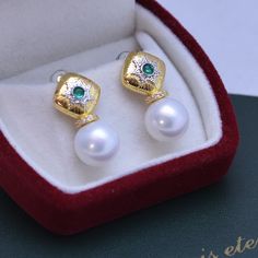 Make a statement with these Freshwater Pearl & Vintage Green Earrings. The pearls glimmer like stars in the night sky while the unique green shade adds a hint of mysterious, vintage charm. Whether you opt to wear these earrings to a glamorous social event or pair them with an everyday outfit, they will always add a touch of elegance to any look. These 11-12mm Freshwater Pearl & Vintage Green Earrings will make you shine wherever you go. White 11-12mm Freshwater Pearl Earrings This popular earrin Unique Pearl Earrings, Sentimental Gifts For Mom, Popular Earrings, Pearl Vintage, Edison Pearls, Pearl Accessories, Freshwater Pearl Earrings, Social Event, Purple Pearl