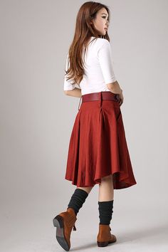 Lady wore red skirt woman linen skirt knee-length by xiaolizi Business Casual Winter, Handmade Skirts, Nails Polish, Linen Skirt, Red Skirts, Wearing Red, Knee Length Skirt, Linen Women, African Fashion Dresses