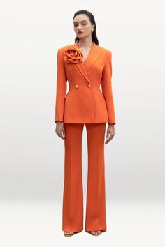 Expertly crafted with a structured design and long sleeves, the blazer adds a touch of luxury to any outfit. Made from soft velvet, it provides a comfortable fit and a sophisticated look. Elevate your wardrobe with this timeless piece. Product length:66cmSleeve length: 59cm Bright Suits Women, Orange Suit, Mean Blvd, Functional Style, Structured Design, Royal Outfits, Blazer Designs, Velvet Blazer, Velvet Material