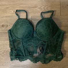 Green Victoria Secret Push Up Bra Corset Style With Lace 34a Push Up With Padding Cheap Green Push-up Bra, Green Fitted Lace Bra, Green Bra, Hot Pink Bra, Bustier Lingerie, Victoria Secret Pink Bras, Green Bras, Pink Lace Bralette, Max Black