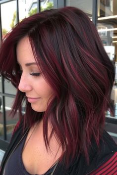 Black Hair With Dark Red Highlights, Highlights Ideas For Black Hair, Black Hair Red Highlights, Elegant Hair Color, Red Highlights On Dark Hair, Halo Hair Color, Red Halo Hair, 80 Hair, Hair Color Ideas For Dark Hair