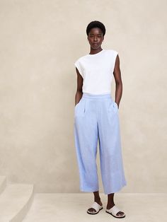 Linen-Blend Easy Wide-Leg Crop Pant | Banana Republic Factory Comfortable Summer Outfits, Cropped Linen Pants, Linen Crops, Linen Blend Pants, Pants Outfits, Wide Leg Cropped Pants, Banana Republic Factory, Business Attire, Linen Pants