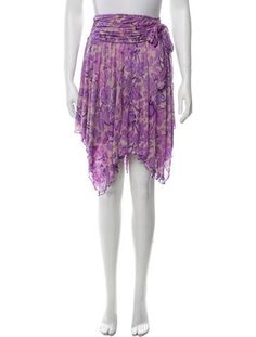 Diane von Furstenberg Silk SkirtPurpleFloral PrintZip ClosureFit:Skirts by Diane von Furstenberg typically fit true to size. Purple Asymmetrical Skirt For Summer, Purple Asymmetrical Skirt For Spring, Purple Relaxed Fit Knee-length Skirt, Silk Long Skirt, Silk Skirt, Knee Length Skirt, Asymmetrical Hem, Von Furstenberg, Diane Von