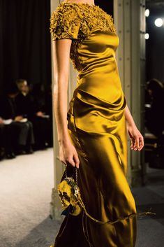 Marchesa fall 2014 Marchesa Dresses, Glitzy Glam, True Autumn, Warm Autumn, Style And Grace, Mellow Yellow, Fall 2014