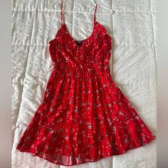 Red Floral Flowy Sundress. Very Soft Material. Stretchy Waist. Wore Once. Looks Brand New. Flowy Sundress, Ethiopian Opal Ring, Red Floral, Ethiopian Opal, Soft Material, Lady In Red, Sundress, Womens Dresses, Brand New