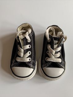 Converse All Star Toddlers Sneakers Black White Size 2 Boys Or Girls. Shoes are preowned but they look like they were barely worn. Black Converse, Toddler Sneakers, Converse All Star, Sneakers Black, Girls Shoes, All Star, Baby Toddler, Boy Or Girl, Converse