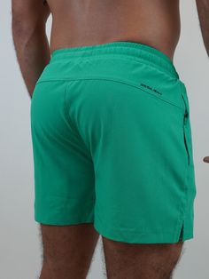 Experience maximum comfort and convenience with our Peak 2 in 1 Shorts! Made with a stretchy and quick-drying fabric, these athletic shorts are perfect for any activity. The inner compression short features a phone pocket for easy access, while the outer zipper pocket includes a key pocket. Say goodbye to bulky pockets and hello to a streamlined workout! Moisture-wicking Functional Athletic Shorts, Functional Solid Athletic Shorts With Moisture-wicking, Functional Solid Gym Shorts, Functional Nylon Athletic Shorts With Pockets, Functional Athletic Shorts With Pockets And 4-way Stretch, Green Breathable Athletic Shorts With 4-way Stretch, Green 4-way Stretch Athletic Shorts For Gym, Green Athletic Shorts With 4-way Stretch For Gym, Nylon Athletic Shorts With Functional Pockets