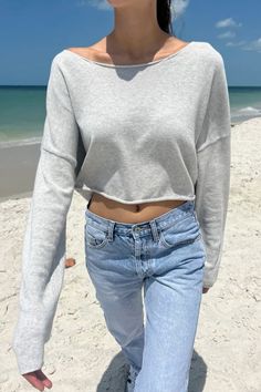 Brandy Melville Brandy Melville Top, School Clothes, T Love, Sweater Brands, Grey Top, School Outfits, Cropped Sweater, Jumpers For Women