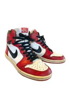 ad eBay - Find many great new & used options and get the best deals for Nike Air Jordan 1 Chicago 1985 Sneakers Made in Korea Size US8 at the best online prices at eBay! Free shipping for many products! Nike Air Jordan 1 Chicago, Air Jordan 1 Chicago, Spiderman Outfit, Retro 1, Nike Air Jordan 1, Air Jordan 1, Nike Air Jordan, Sport Fashion, Jordan 1