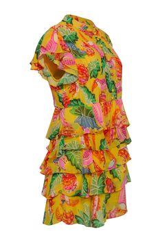 Soak up the sun in Farm's whimsical "Beaks & Bananas" mini dress! This bold and bright yellow number features a playful tropical design, flirty flutter sleeves, and romantic ruffles. Perfect for a vibrant vacation or brunch look, style this pretty pleated dress with hot pink strappy sandals and a white raffia bag. Size S 100% Viscose Lined Partial front button Pleated Flutter sleeves Ruffled tiered skirt Mini length Bust 38" Waist 33.5" Shoulder to hem 34" Fun Mini Length Summer Dress, Playful Summer Mini Dress, Spring Fun Mini Dress, Fun Mini Dress For Spring, Fun Mini Length Spring Dresses, Summer Tropical Mini Dress For Party, Playful Ruffled Mini Dress, Tropical Mini Dress For Summer Party, Fun Summer Mini Dress