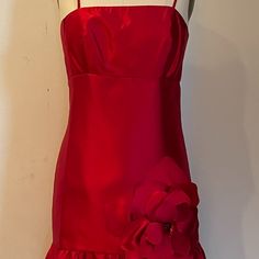 Brand New With Tags, Gorgeous Oleg Cassini Red Party Dress Size 8 Laser Cut Flower With Rhinestone Detail Built In Soft Cup Bra, Removable Straps, Rear Zipper Taffeta- 100% Polyester, Fully Lined Red Satin Formal Mini Dress, Red Knee-length Mini Dress For Wedding, Red Satin Knee-length Mini Dress, Fitted Sleeveless Holiday Dress, Red Knee-length Mini Dress For Prom Season, Elegant Holiday Dress For Summer Weddings, Elegant Red Mini Dress For Prom Season, Red Satin Cocktail Dress, Sleeveless Fitted Holiday Dress For Wedding