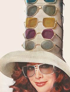 'The great new metals are here.’ - Polaroid (1971) Seventeen Magazine Fashion, 1970s Aesthetic, 70s Sunglasses, Patti Hansen, Cat Eye Colors, Polaroid Sunglasses, Lauren Hutton, Beauty Images