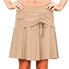 Athleta Side Ruched Wherever Skort Skirt Shorts Athletic Brown Womens Size 2. Pre-owned in great used condition. Measurements are approximate waist 28” (will stretch to 34”); inseam 5”; length 16.5”. Casual Ruched Relaxed Bottoms, Casual Ruched Bottoms, Casual Ruched Mini Skort, Casual Ruched Skort For Summer, Casual Summer Ruched Skort, Casual Summer Swim Skirt With Pockets, Casual Stretch Gathered Skirt, Casual Skort With Drawstring, Casual Stretch Ruched Shorts