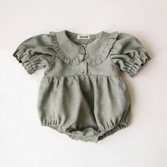 Made from Organic Cotton: An eco-friendly, breathable, and hypoallergenic fabric that’s gentle on delicate skin. Care Instructions: Machine wash on a gentle cycle, tumble dry on low. A Thoughtful Gift: Ideal for birthdays, holidays, or any day you want to make extra special for the little one in your life. Short Puff Sleeve, Short Playsuit, Floral Short, Baby Things, Girl Falling, Sleeved Romper, Summer Baby, Accessories Jacket