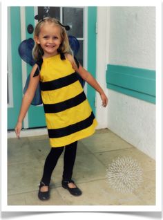 Diy Bumblebee Costume, Bee Costume Diy, Bumblebee Costume, Sew Halloween Costume, Bumble Bee Costume, Bee Costume