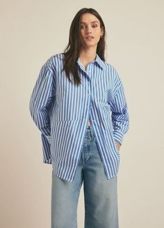 THE DOOR'S ALWAYS OPEN EX-BOYFRIEND SHIRT Shirts Women Outfit, Outfit Comfortable, Thrift Inspo, Stylist Outfit, Comfort Fashion, Fashion Moodboard, Modest Summer, Modest Summer Outfits, Fashion Goals