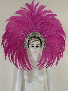 ASPHOTO Carnival Halloween Party, Halloween Party Bar, Samba Costume, Bally Shoes, Carnival Halloween, Party Bar, Feather Headdress, Party Bars, Headdress