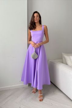 December Wedding Guest Dress, Lavender Midi Dress, Gold Prom Dress, Gold Prom, Gold Prom Dresses, Dress Stylish, December Wedding, Chic And Elegant, Christmas Party Dress