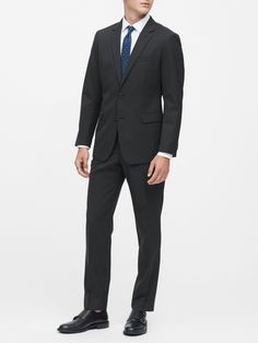 Modern Tailored Suit In Suiting Fabric, Modern Suit For Office Made Of Suiting Fabric, Modern Suit For Office, Modern Suit In Suiting Fabric For Office, Modern Office Suit In Suiting Fabric, Modern Tailored Suits For Business Casual, Modern Tailored Business Casual Suits, Modern Slim Fit Suits For Tailoring, Modern Fitted Suits For Business