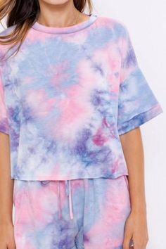 Casual Tie-dye Tops For Loungewear, Trendy Tie Dye Loungewear Top, Casual Tie Dye Tops For Loungewear, Trendy Tie Dye Top For Loungewear, Casual Ombre Tops For Summer, Casual Tie Dye Watercolor Print Top, Casual Tie Dye Top With Watercolor Print, Tie Dye Joggers, Womens Christmas Pajamas