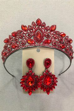 Crystal Glass Stone Hair Accessory Red Quince Theme, Prom Jewellery, Quinceanera Stuff, Quince Themes, Red Quince, 21 Birthday, Animals Photography, Red Crown, Crown Hair