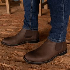 Chealsea Boots, Chelsea Boots Style, Boots Outfit Men, Mens Business Casual Outfits, Mens Dress Boots, Botas Chelsea, Formal Mens Fashion, Best Shoes For Men, Chelsea Boots Men