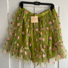 Nwt Size Xl Cute Mini Skirt For Spring Party, Cute Spring Party Mini Skirt, Cute Flared Skirt For Spring, Spring Green Bottoms For Brunch, Green Summer Mini Skirt For Brunch, Green Mini Skirt For Summer Brunch, Spring Green Mini Skirt, Spring Green Lined Mini Skirt, Green Tiered Mini Skirt For Spring