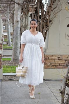 White Maxi Dress With Tie Waist And Short Sleeves, White Short Sleeve Maxi Dress With Tie Waist, White Midi Dress With Tie Waist For Beach, White Tie Waist Midi Dress For Brunch, White V-neck Dress With Fitted Waist, White Midi Dress With Fitted Waist For Spring, White Midi Dress With Fitted Waist For Summer, White Maxi Dress With Tie Waist For Brunch, White Midi Length Dress With Tie Waist