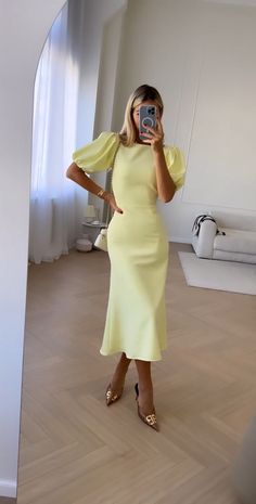 Casual Spring Outfits Women, Spring Outfits Casual Chic, Casual Chic Classy, Spring Outfits Aesthetic, Casual Spring Outfits, Spring Outfits Women, Evening Dresses Elegant, Casual Chic Outfit, Modest Fashion Outfits