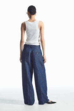 ELEGANTE HOSE AUS DENIM MIT WEITEM BEIN - Blau - Trousers - COS Cardigan Top, Knitwear Cardigan, Dress Trousers, New Arrival Dress