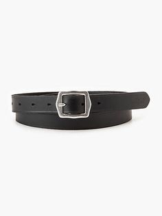 Step it up a notch with our Lux Leather Belt. We crafted it with genuine leather that ages beautifully with wear. An elevated belt Crafted with genuine leather Black Levis, Aging Beautifully, Black Belt, Leather Belt, Levi's, Genuine Leather, Leather, How To Wear, Black