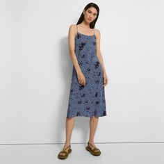 Nwt Theory Midi Dress 100% Silk Blue Pattern Sz Medium! Casual Floral Print Midi Slip Dress, Casual Midi Length Slip Dress With Floral Print, Chic Blue Viscose Midi Dress, Chic Blue Knee-length Slip Dress, Blue Floral Print Viscose Dress, Blue Viscose Dress For Daywear, Chic Blue Viscose Maxi Dress, Casual Viscose Slip Dress For Spring, Casual Viscose Midi Dress For Day Out